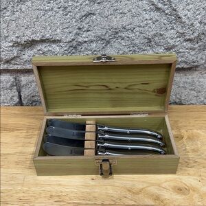 Laguiole Stainless Steel Spreader Set in Wooden Box